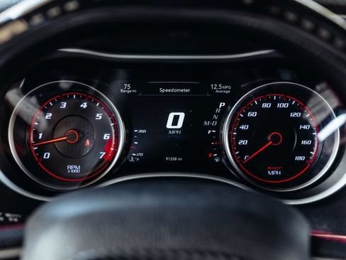 Used 2018 Dodge Charger SRT w/ Technology Group RWD image 10
