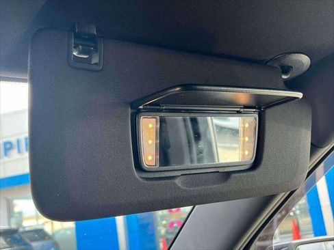 Used 2023 Chevrolet Traverse LT image 26