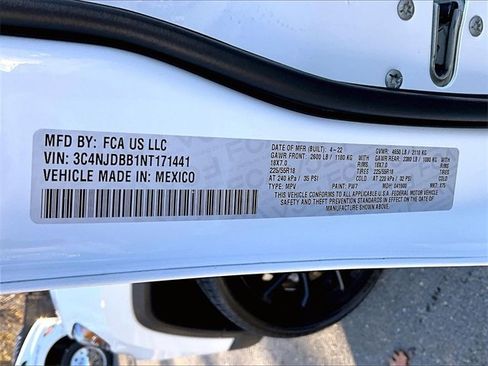 Used 2022 Jeep Compass Altitude image 33