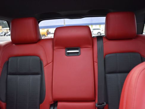 Used 2019 Land Rover Range Rover Sport HSE Dynamic image 30