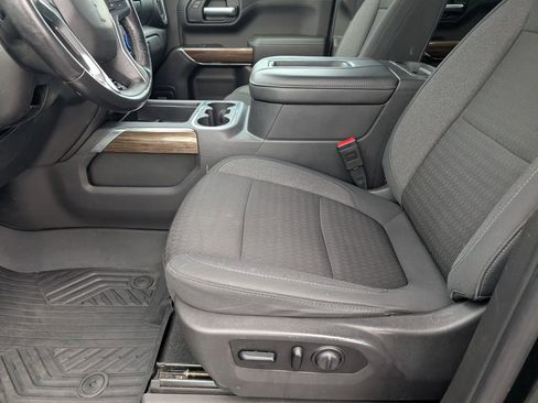 Used 2020 Chevrolet Silverado 1500 RST image 11