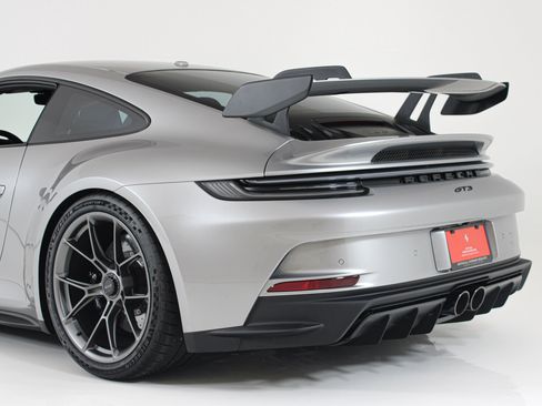 Used 2024 Porsche 911 GT3 RWD image 21