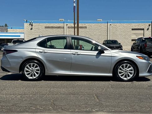 Used 2023 Toyota Camry LE FWD image 9
