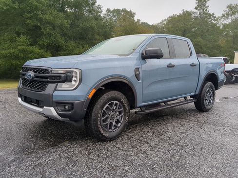 Used 2024 Ford Ranger XLT w/ Technology Package image 6