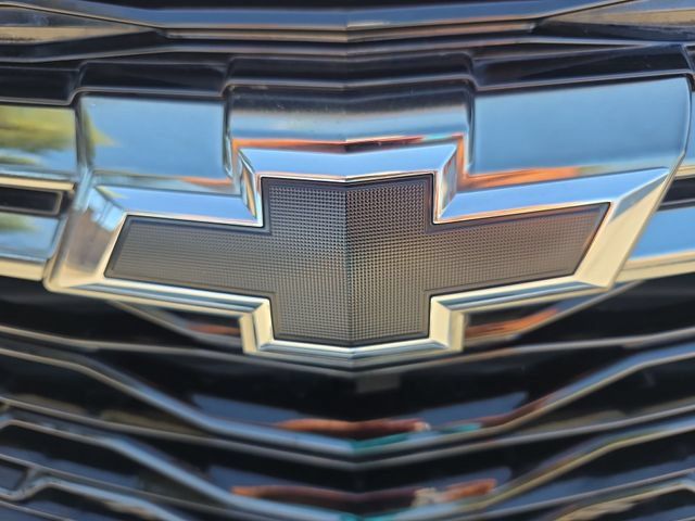 Used 2023 Chevrolet Equinox Premier FWD image 31