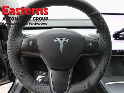 Used 2022 Tesla Model 3 Long Range AWD/4WD image 6