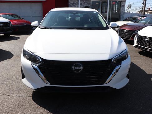Used 2024 Nissan Sentra SV image 8