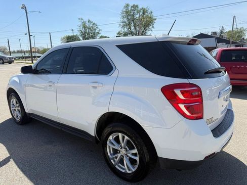 Used 2017 Chevrolet Equinox LS AWD/4WD image 6