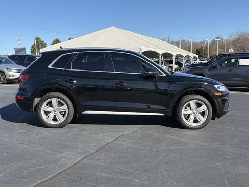 Used 2018 Audi Q5 2.0T Premium Plus w/ Premium Plus Package image 8