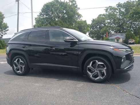 Used 2024 Hyundai Tucson Limited AWD/4WD image 2
