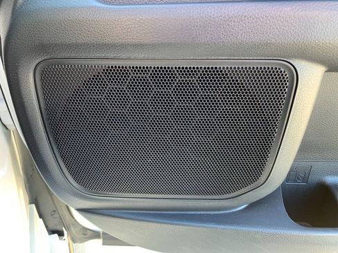 Used 2022 Toyota Sienna XSE w/ XSE Plus Package image 23