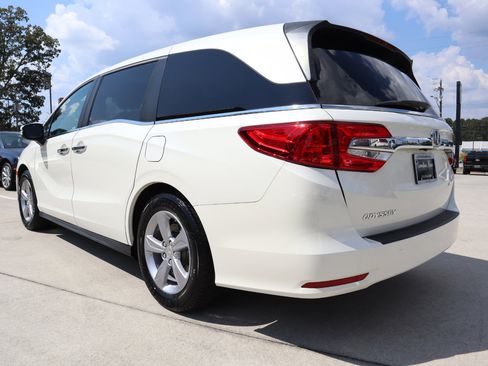 Used 2018 Honda Odyssey EX-L image 4