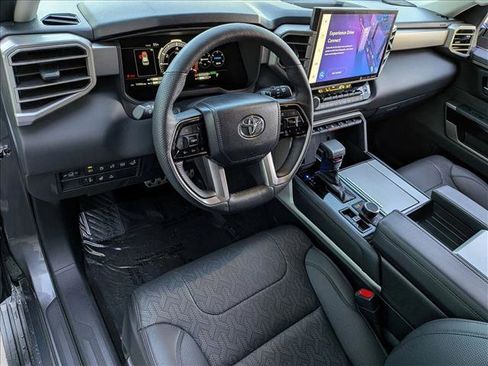 Used 2023 Toyota Sequoia Limited image 10