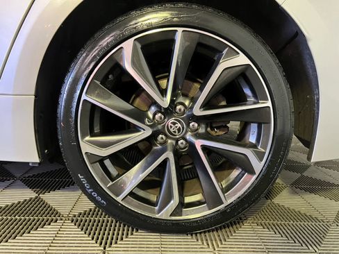 Used 2022 Toyota Corolla SE FWD image 9