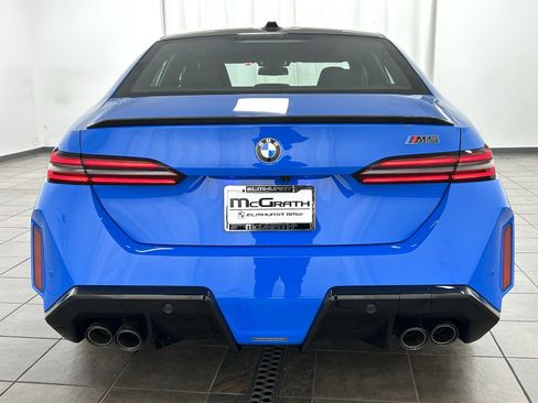 New 2026 BMW M5 w/ Carbon Package image 4