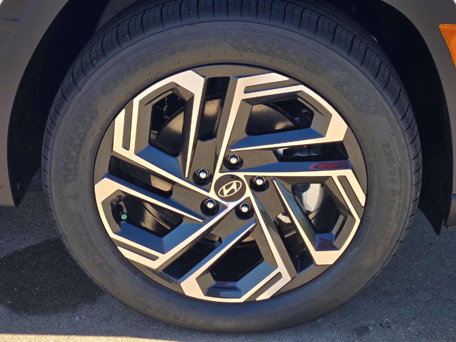 New 2026 Hyundai Tucson Limited FWD image 7