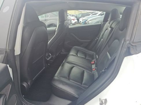 Used 2023 Tesla Model 3 Standard Range RWD image 6