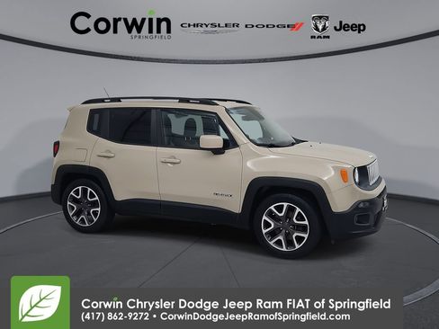 Used 2016 Jeep Renegade Latitude image 1