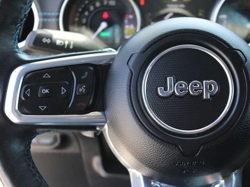 Used 2021 Jeep Wrangler Unlimited Rubicon 4xe w/ Cold Weather Group AWD/4WD image 21
