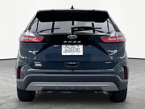 Certified 2023 Ford Edge SEL w/ Convenience Package AWD/4WD image 4