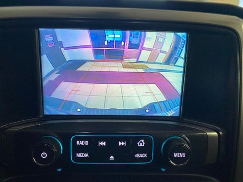 Used 2018 Chevrolet Silverado 1500 LT w/ All Star Edition image 28