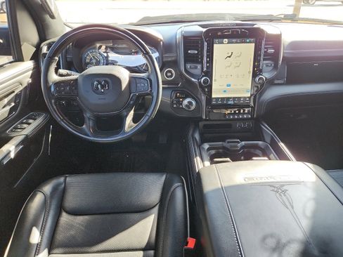 Used 2022 RAM 1500 Limited w/ Night Edition image 10