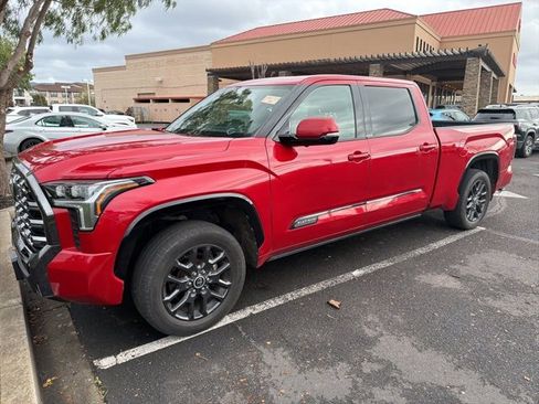 Used 2022 Toyota Tundra Platinum image 16