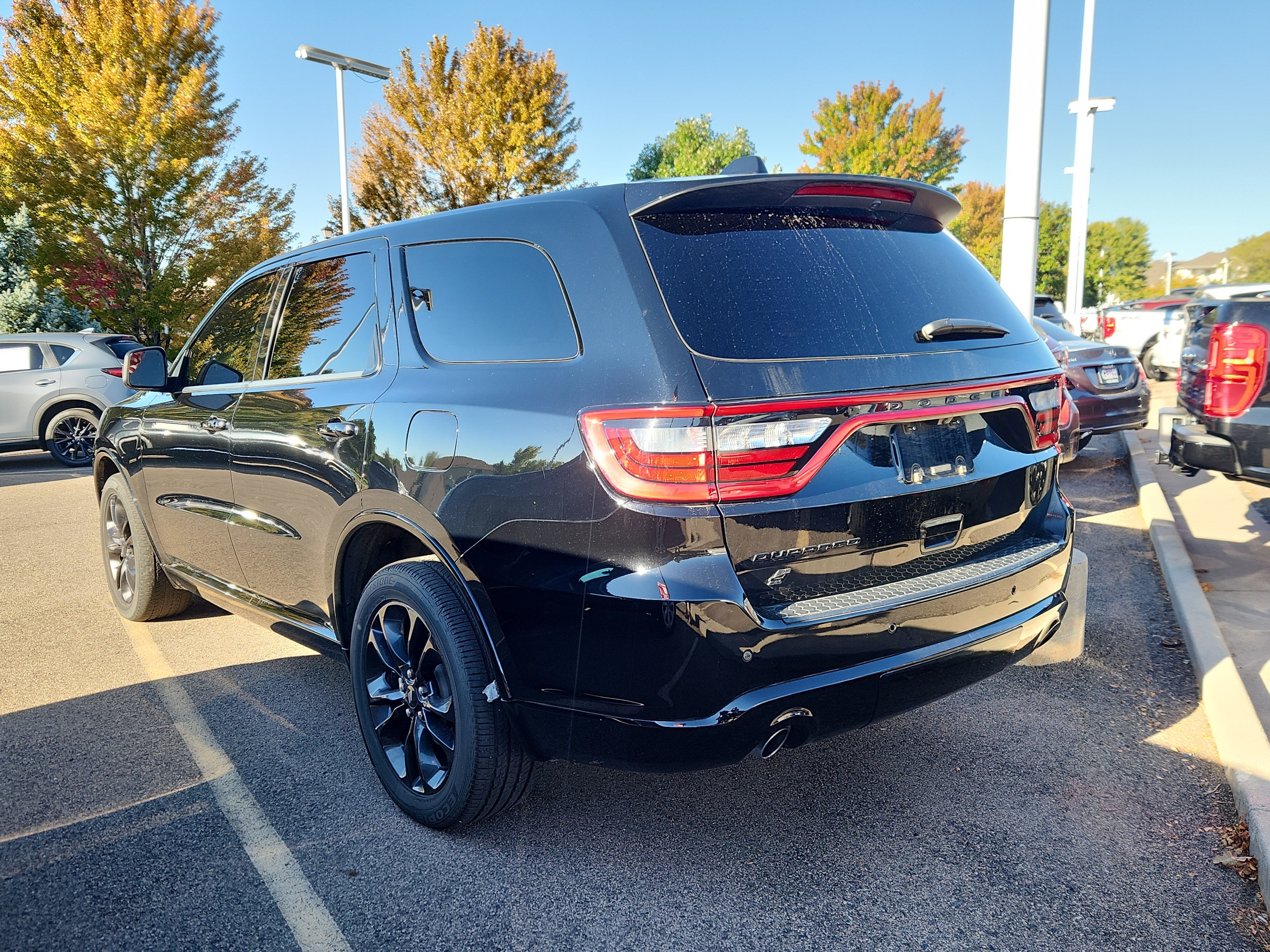 Used 2022 Dodge Durango SXT w/ Blacktop Package AWD/4WD image 6