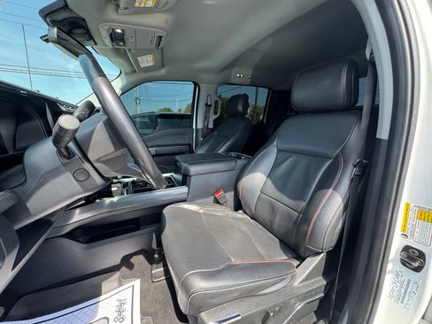 Used 2024 Ford F250 Lariat w/ Chrome Package AWD/4WD image 14