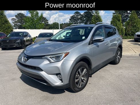 Used 2016 Toyota RAV4 XLE image 8