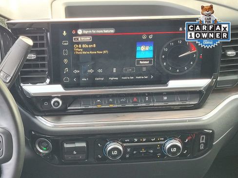 Used 2025 GMC Sierra 1500 SLT AWD/4WD image 14