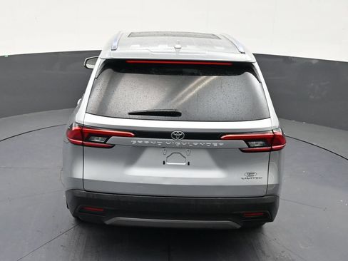 Used 2024 Toyota Grand Highlander FWD image 14