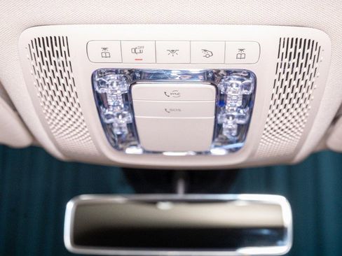 Certified 2023 Mercedes-Benz GLA 250 4MATIC image 26