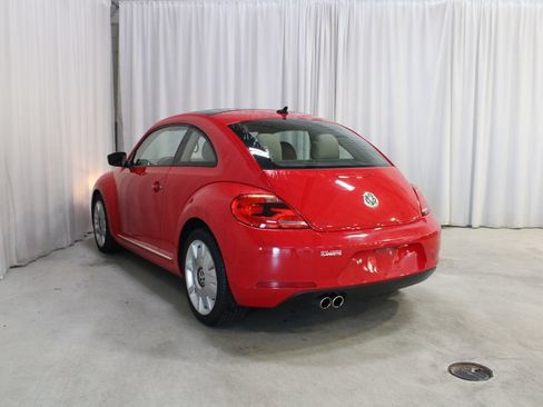 Used 2012 Volkswagen Beetle 2.5 FWD image 21