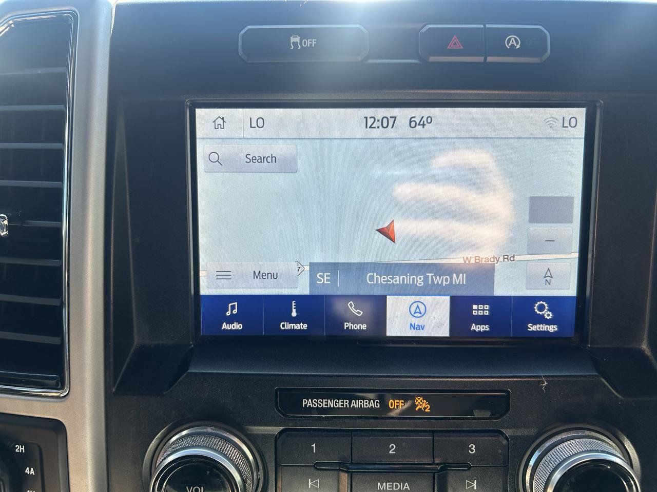 Used 2019 Ford F150 Lariat w/ Equipment Group 502A Luxury AWD/4WD image 22