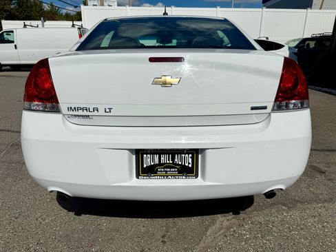 Used 2014 Chevrolet Impala LT w/ LT Sunroof Package image 4