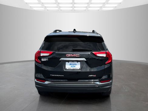 Used 2022 GMC Terrain AT4 w/ Infotainment Package II image 5