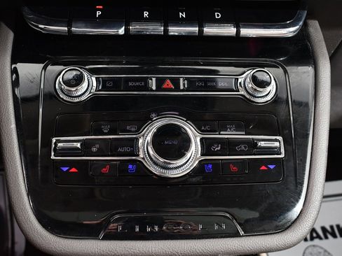 Used 2022 Lincoln Corsair Grand Touring w/ Elements Technology Bundle image 27