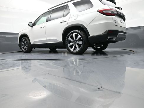 Certified 2023 Honda Pilot Elite image 35