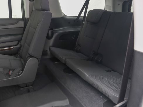 Used 2019 Chevrolet Suburban LS w/ Max Trailering Package AWD/4WD image 20