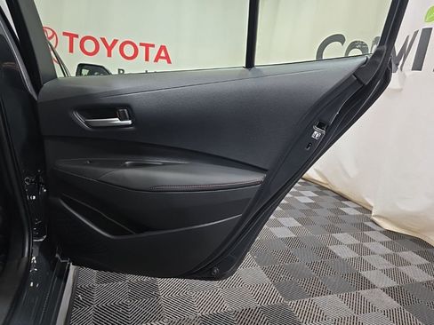 Used 2025 Toyota Corolla SE image 16