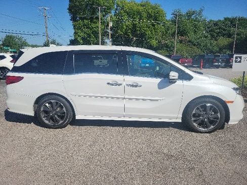 Used 2023 Honda Odyssey Elite image 1