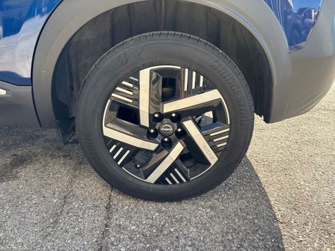 Used 2025 Nissan Kicks SV FWD image 28