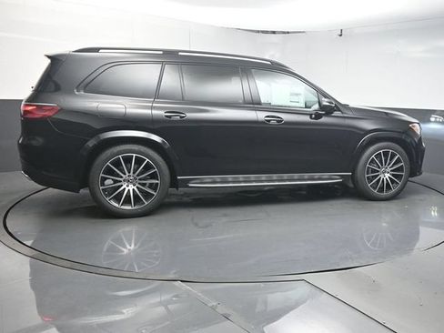 Used 2026 Mercedes-Benz GLS 450 4MATIC image 8