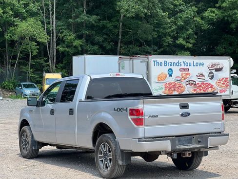 Used 2014 Ford F150 XLT w/ Trailer Tow Package AWD/4WD image 4