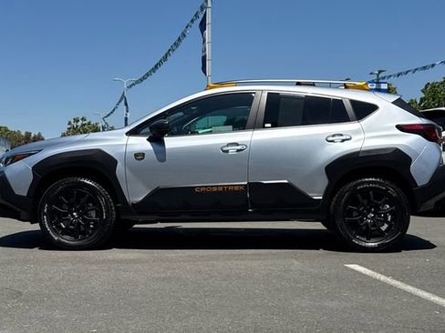 Used 2025 Subaru Crosstrek 2.5i Wilderness w/ Crosstrek Mirror Package AWD/4WD image 7
