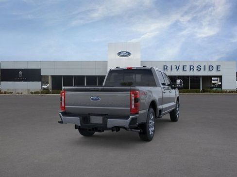 New 2026 Ford F250 4x4 Crew Cab Super Duty image 8