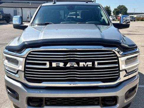 Used 2023 RAM 2500 Laramie AWD/4WD image 8
