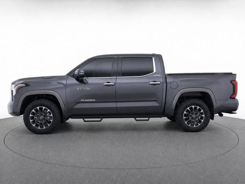 Used 2024 Toyota Tundra Limited AWD/4WD image 8