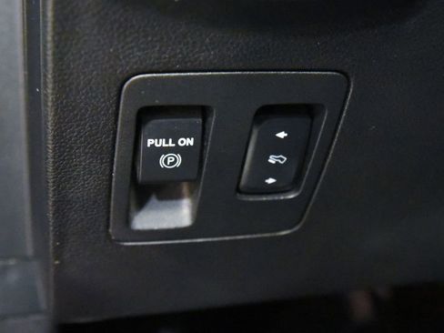 Used 2021 Ford Expedition Max Platinum AWD/4WD image 19